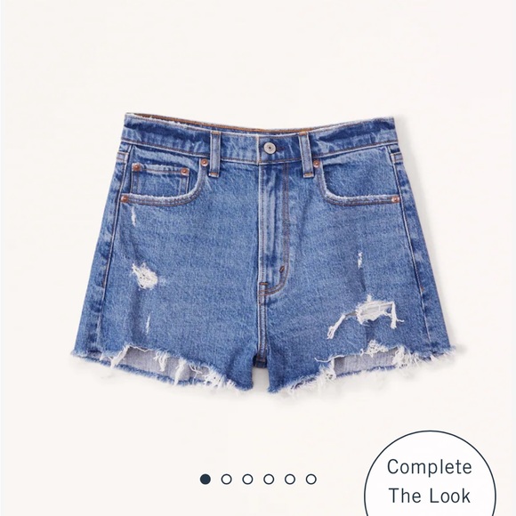 Abercrombie & Fitch Pants - Abercrombie mom short high rise - curve love